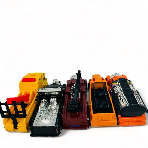 Hot Wheels Semi Truck Lot Of 5 1999 Vintage AS IS USED LOOSE ISSUES Diecast 5” - Picture 7 of 14